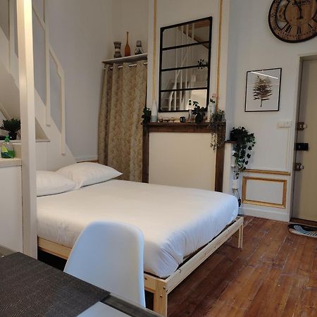 Apartmán Studio Lumineux Et Fleuri Idealement Situe Caen Exteriér fotografie